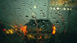 雨の日のドライブ